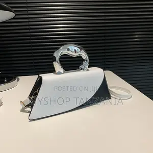 White ANNAND Fashion Bag