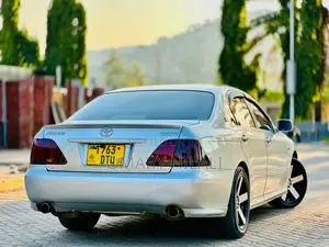 Toyota Crown Royale 2005 Silver