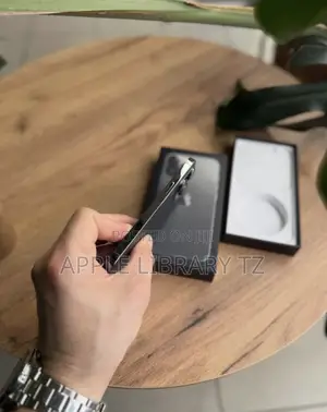 New Apple iPhone 13 Pro 256 GB Black