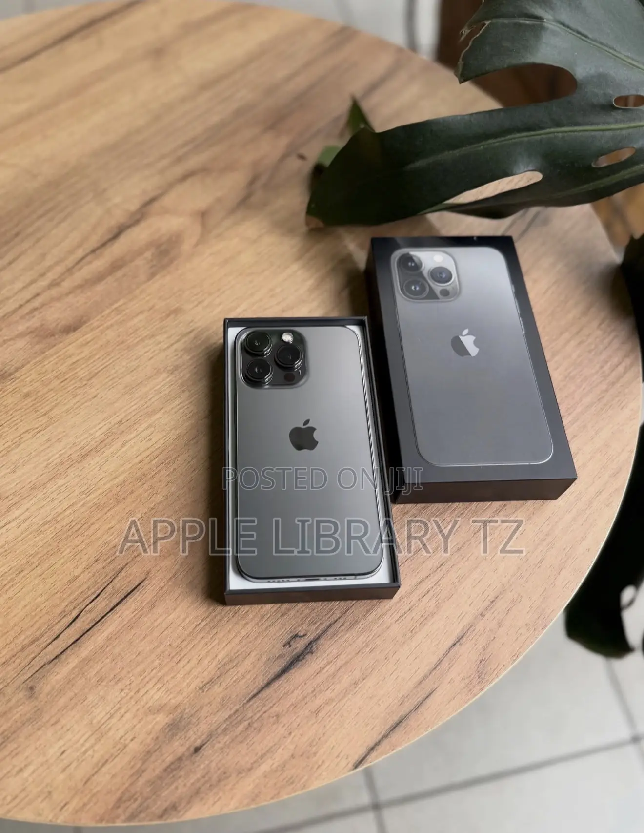 New Apple iPhone 13 Pro 256 GB Black