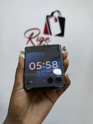 Motorola Razr (2023) 256 GB Black