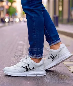 4 Colours Lv Brand Men's Leather Sneakers or Raba Org Za Lv