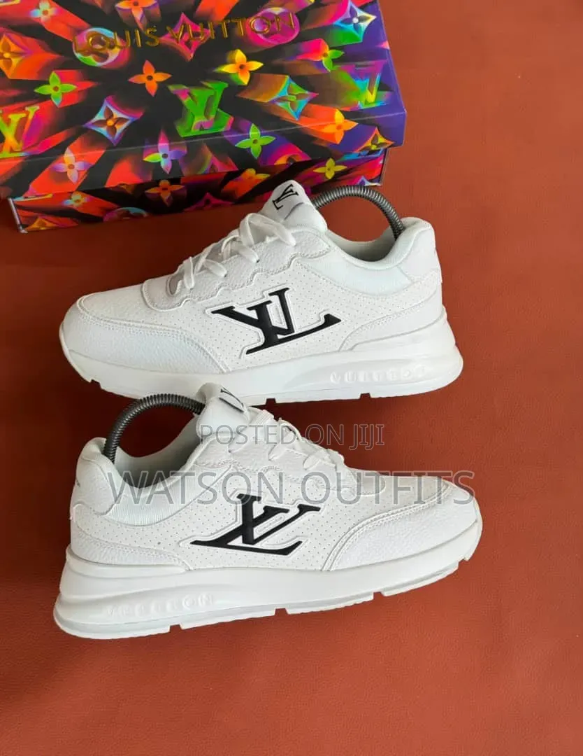 4 Colours Lv Brand Men's Leather Sneakers or Raba Org Za Lv