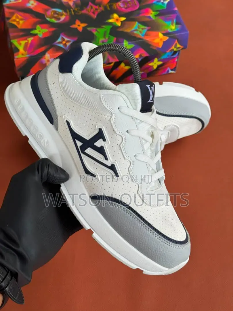 4 Colours Lv Brand Men's Leather Sneakers or Raba Org Za Lv