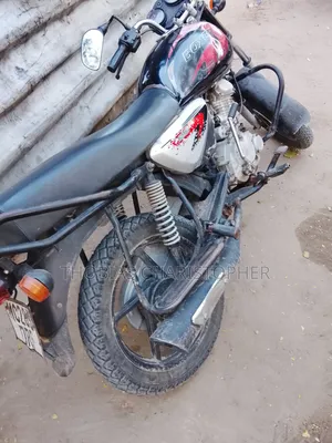 Bajaj Boxer X125 2022 Black