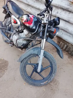 Bajaj Boxer X125 2022 Black