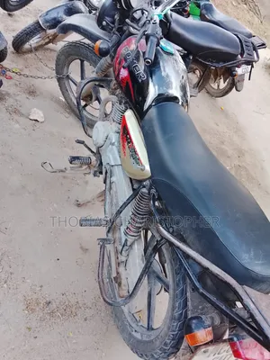 Bajaj Boxer X125 2020 Black