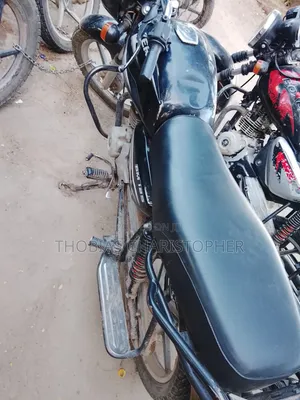 Bajaj Boxer 125 2022 Black