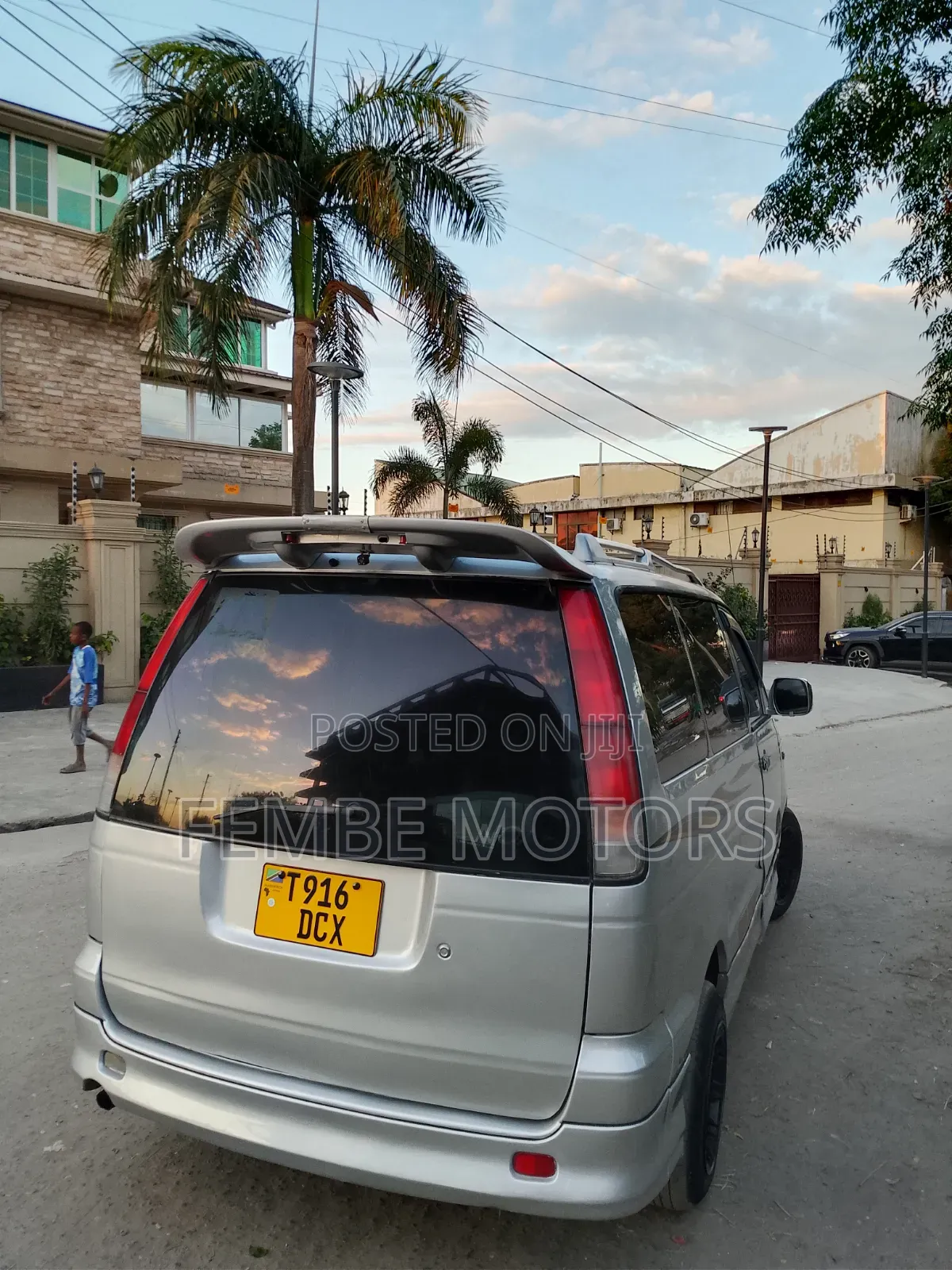 Toyota Noah 2001 Silver