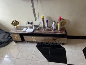 Show Case and Centre Table Set