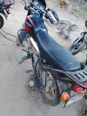 Bajaj Boxer X125 2020 Black