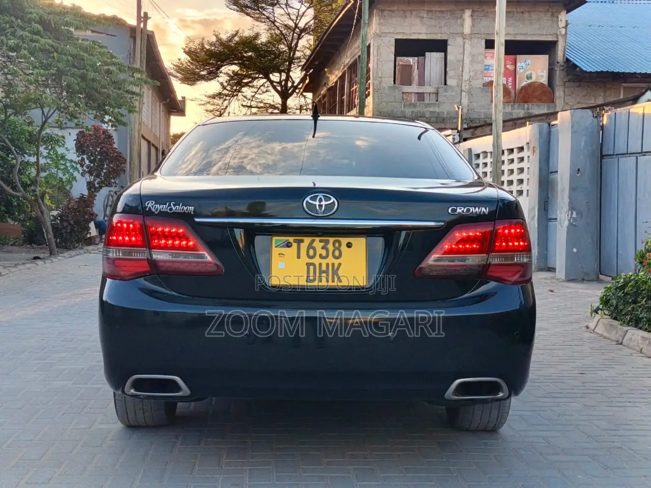 Toyota Crown 2009 Black