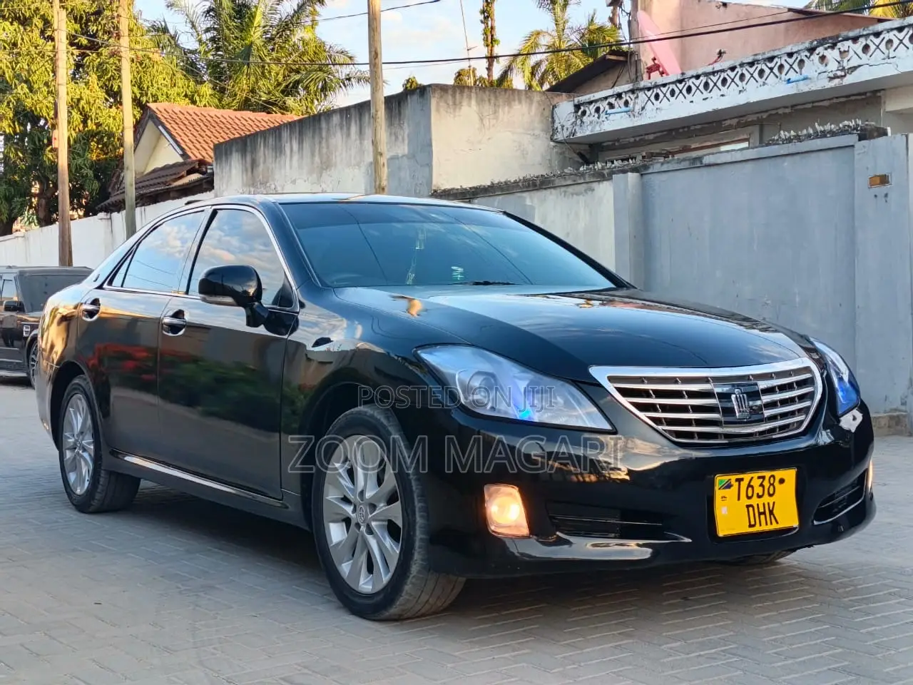Toyota Crown 2009 Black