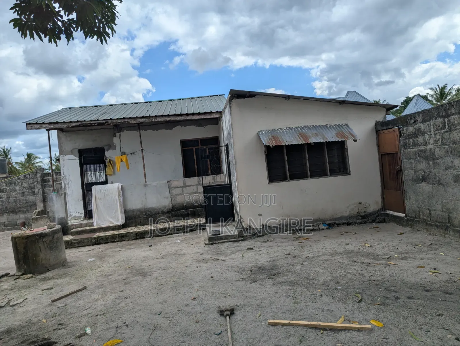 4bdrm House in Sondombwa Street, Pugu for sale