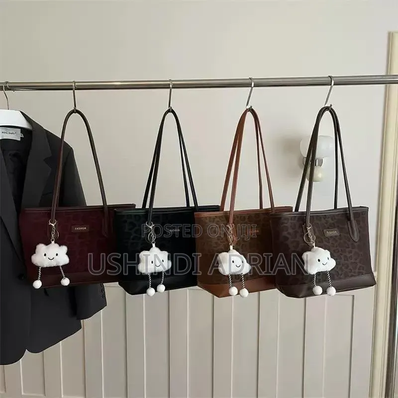 elegance Handbags | TSH 25,000/=