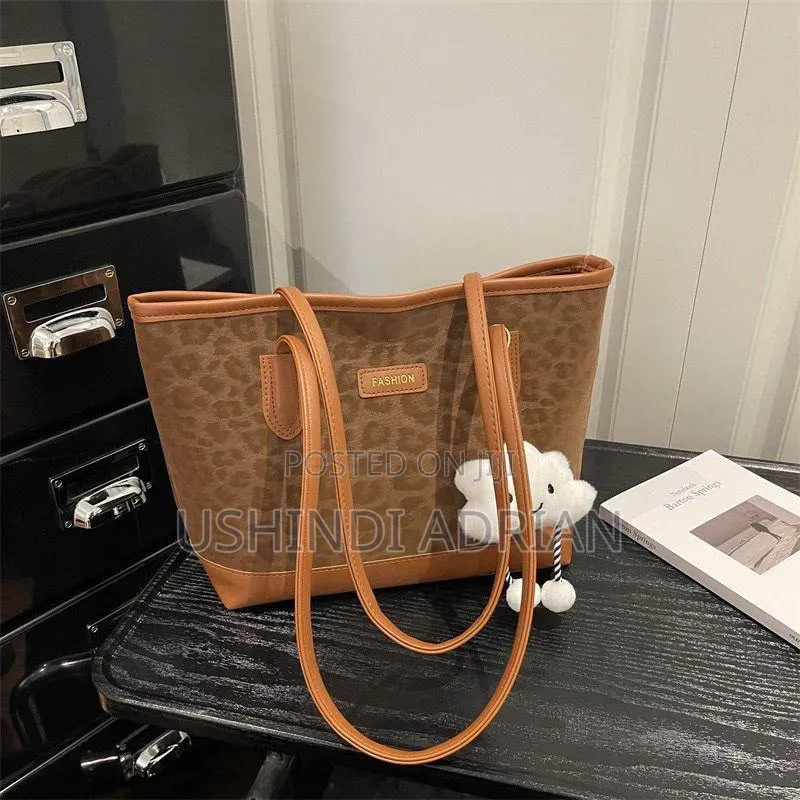 elegance Handbags | TSH 25,000/=