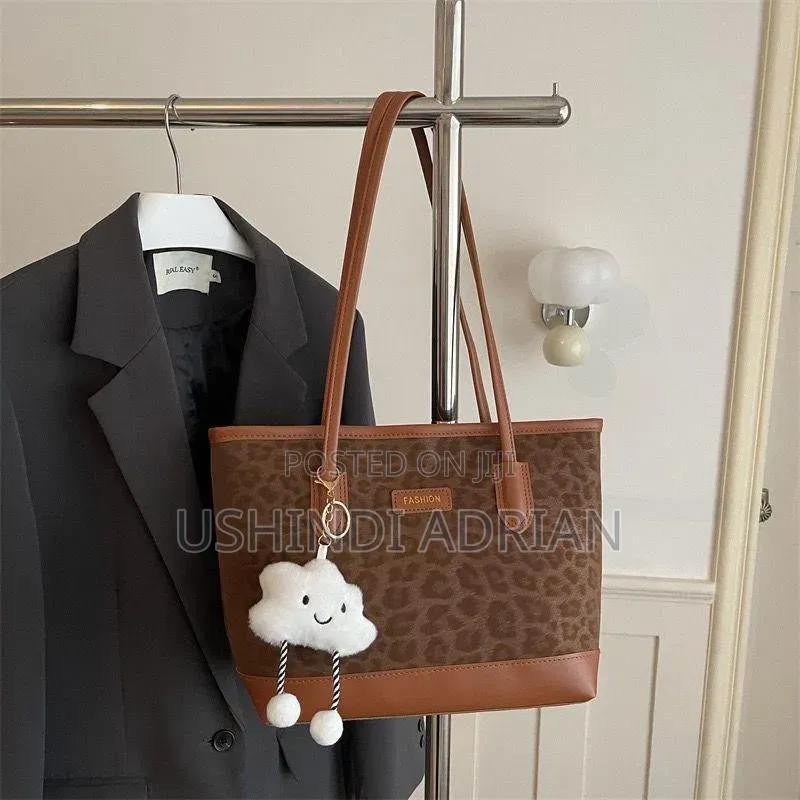 elegance Handbags | TSH 25,000/=
