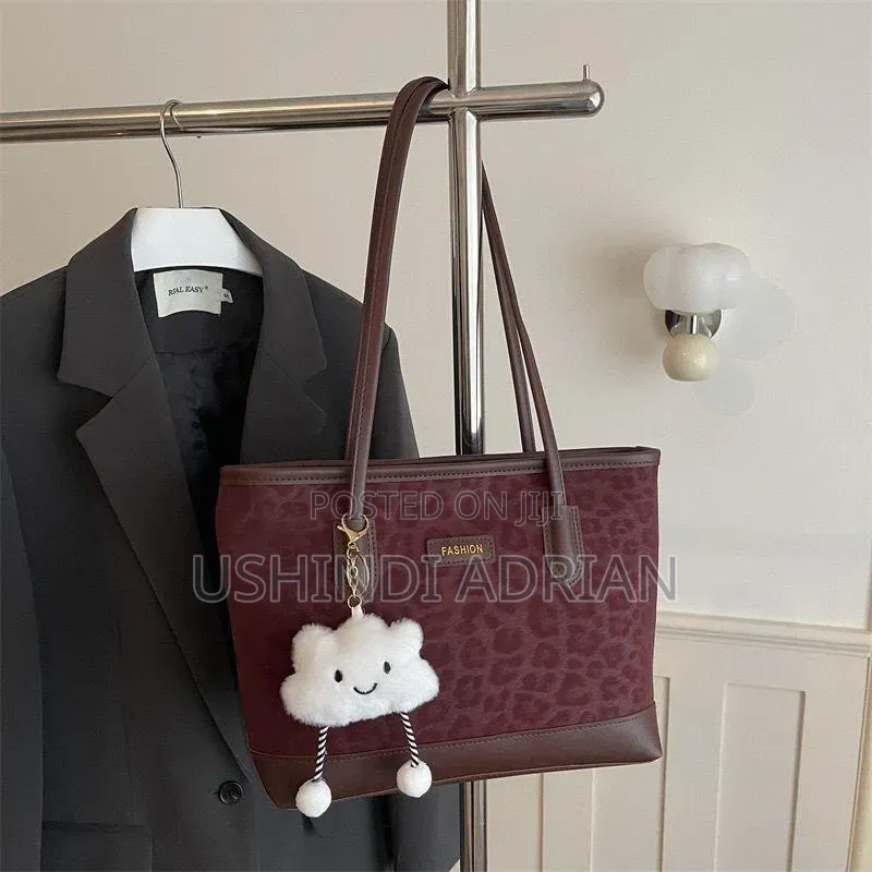 elegance Handbags | TSH 25,000/=