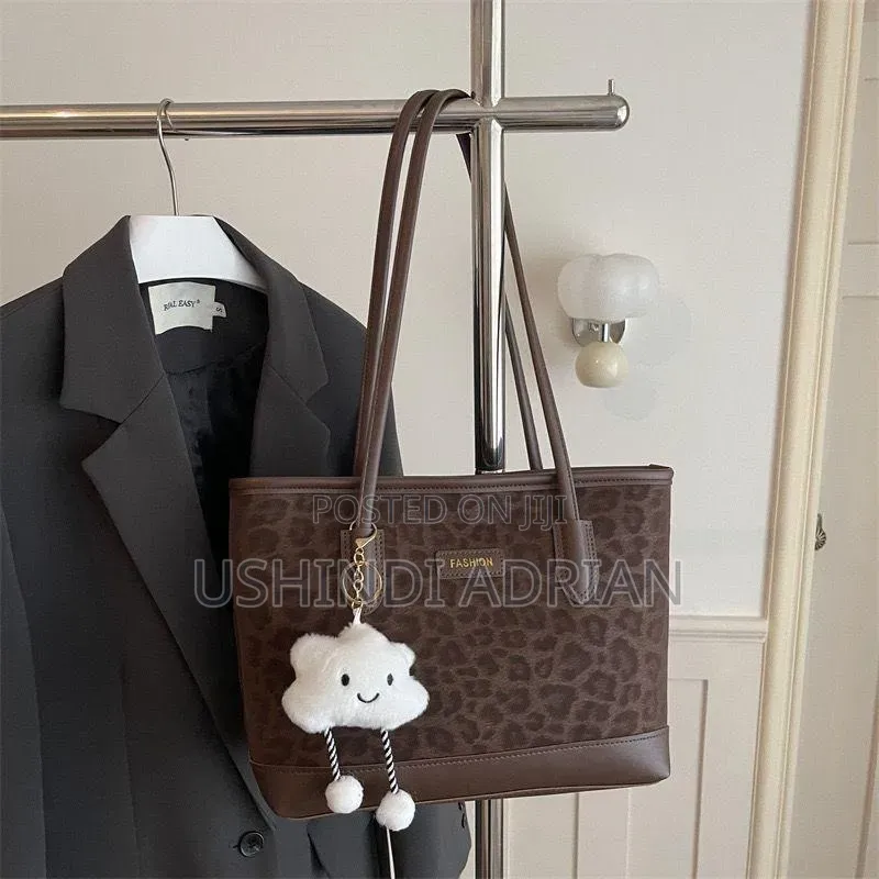 elegance Handbags | TSH 25,000/=