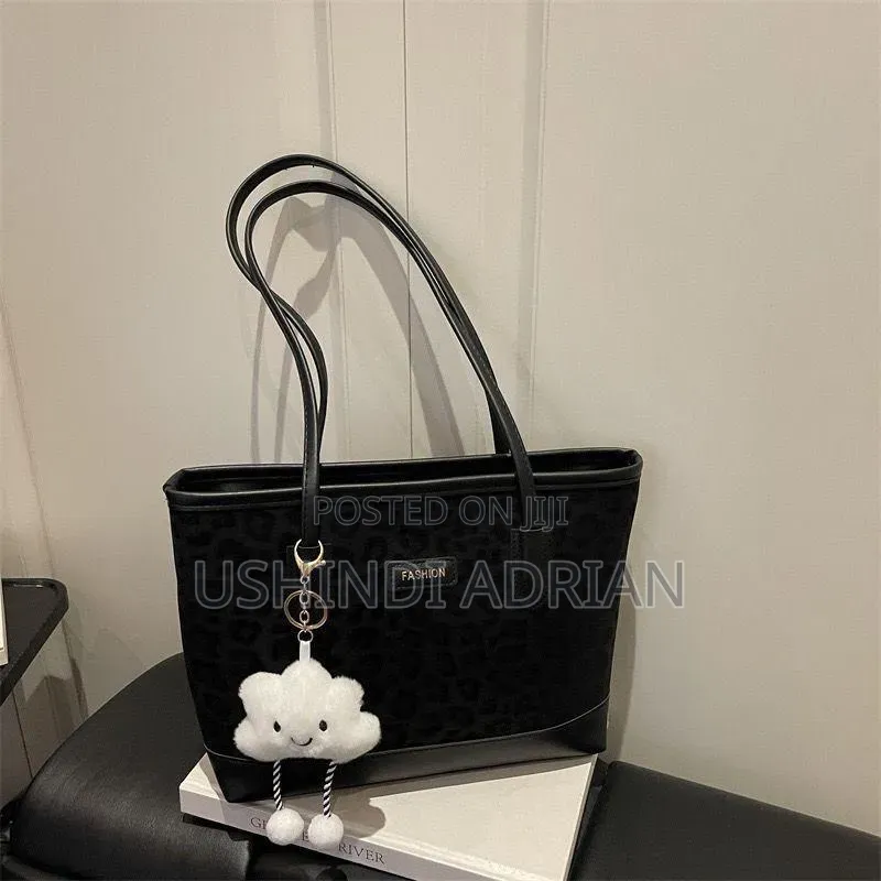 elegance Handbags | TSH 25,000/=
