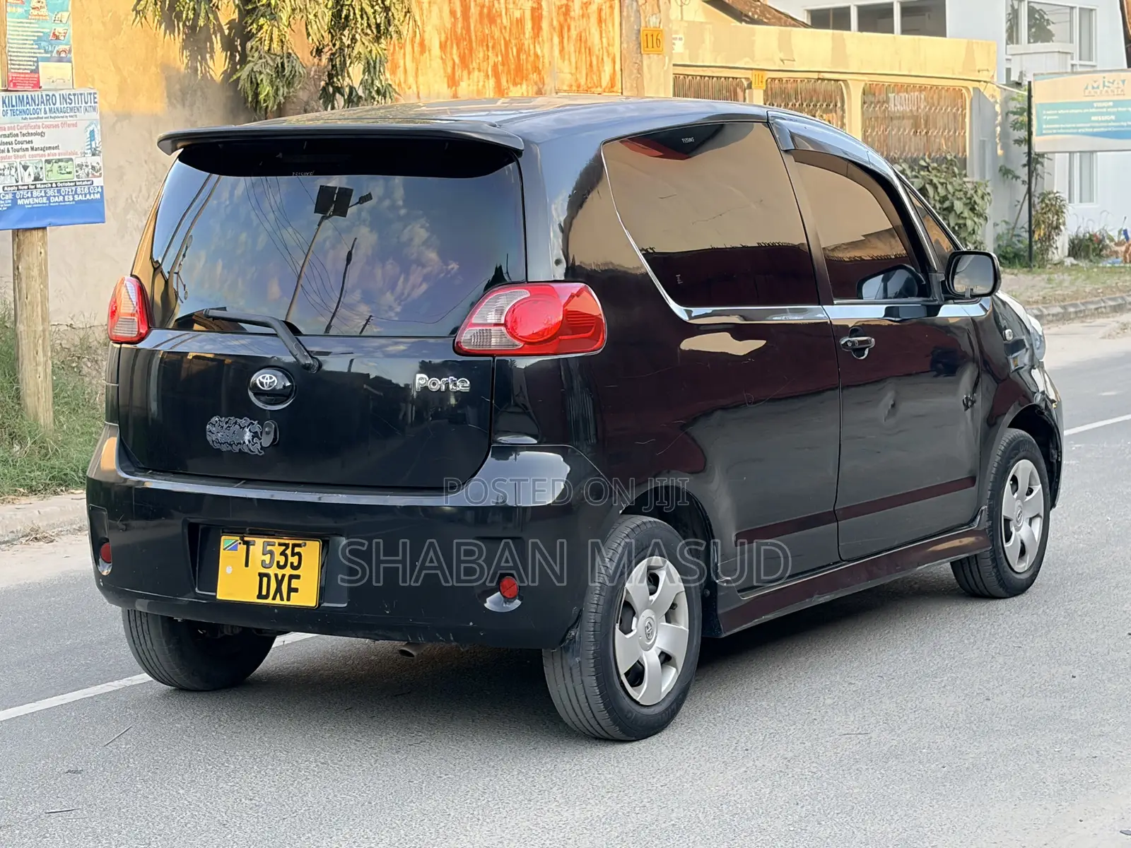 Toyota Porte 1.5 AWD 2005 Black