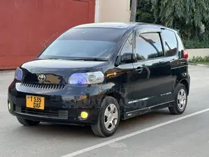 Toyota Porte 1.5 AWD 2005 Black