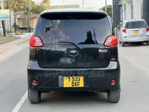 Toyota Porte 1.5 AWD 2005 Black