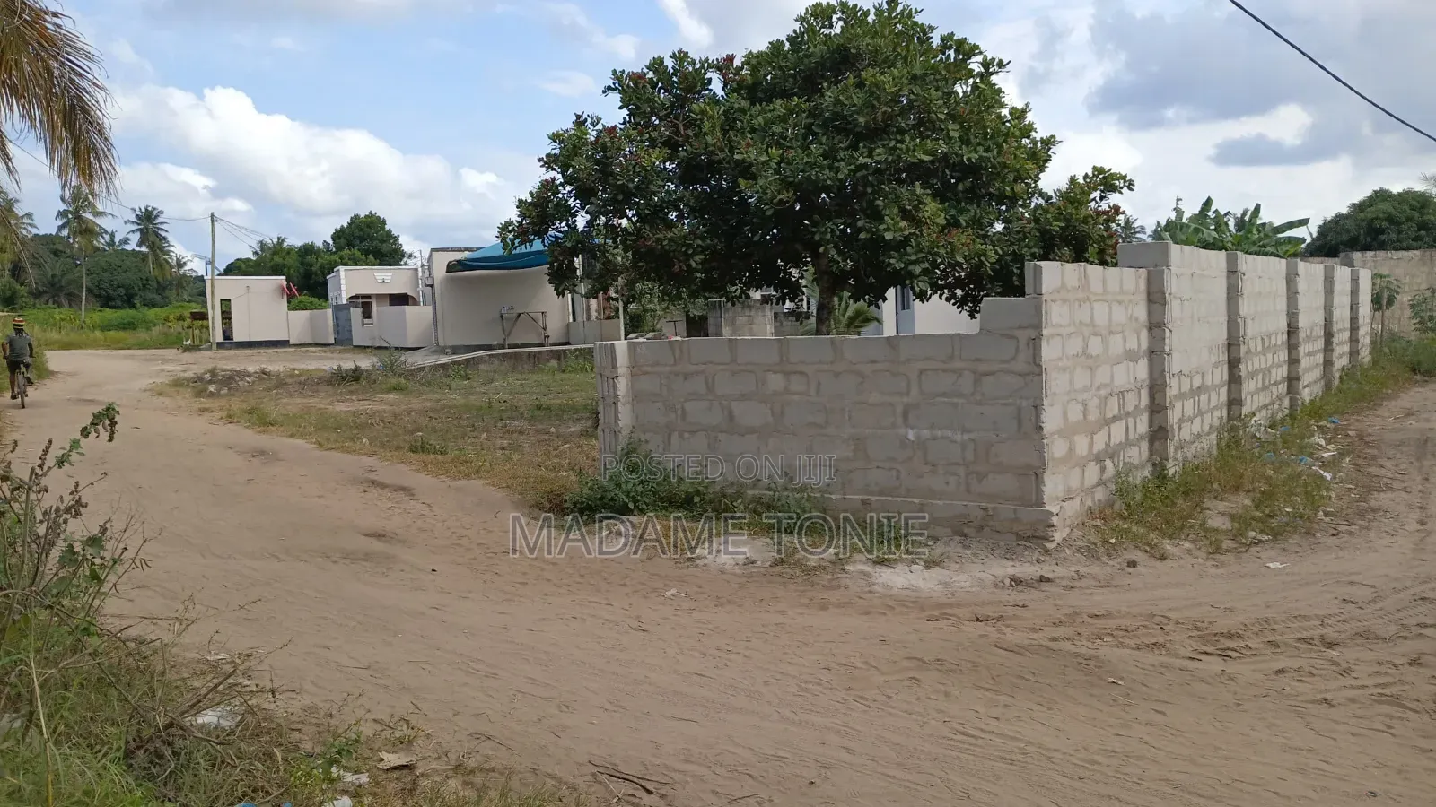 3bdrm House in Wankomange Com Ltd, Kigamboni for sale