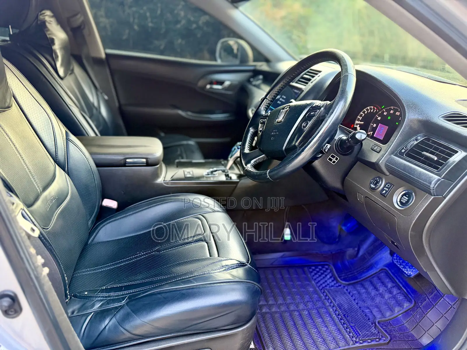 Toyota Crown 2009 Silver