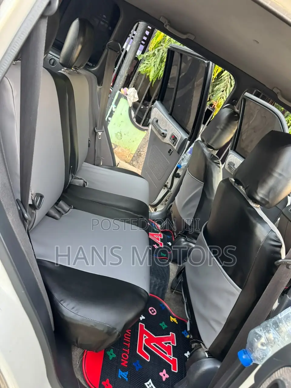 Toyota RAV4 1999 White