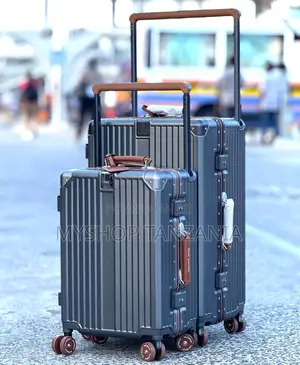 Mabegi Original Suitcase
