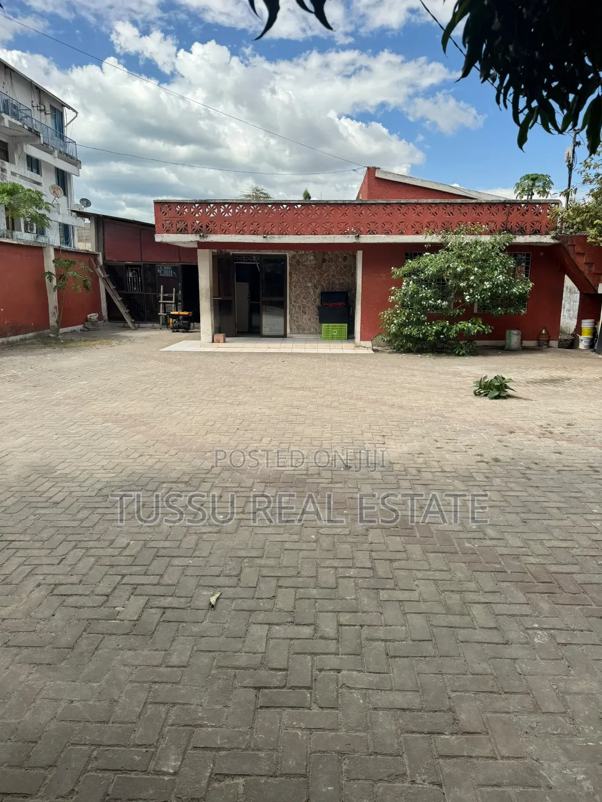 4bdrm House in Mikocheni B Cocacola for sale