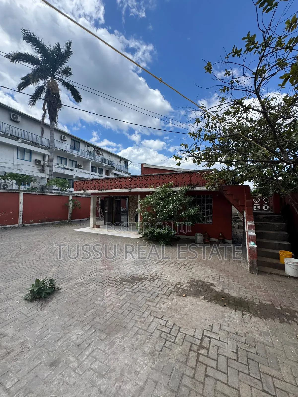 4bdrm House in Mikocheni B Cocacola for sale