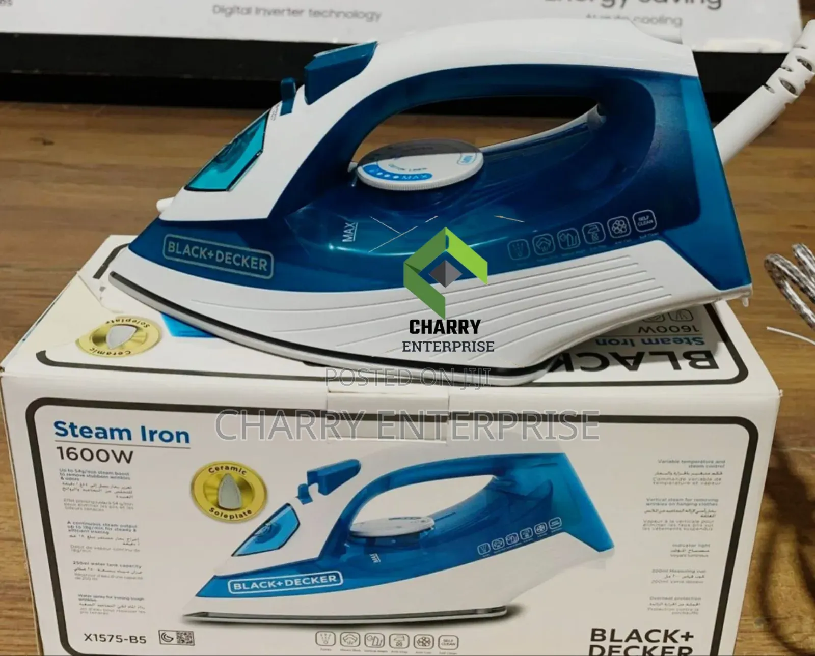 Black Decker Steam Iron 1600W