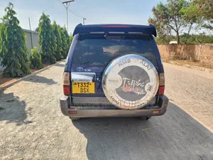 Toyota Land Cruiser Prado 2003 Blue