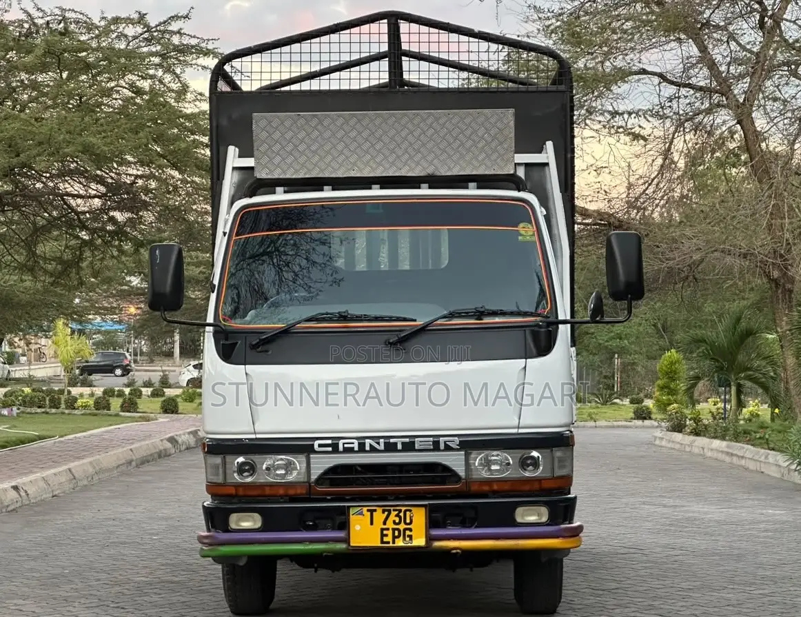 Mitsubishi Canter Chede