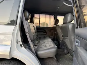 Toyota Land Cruiser Prado 2.7 16V 3dr 2000 White