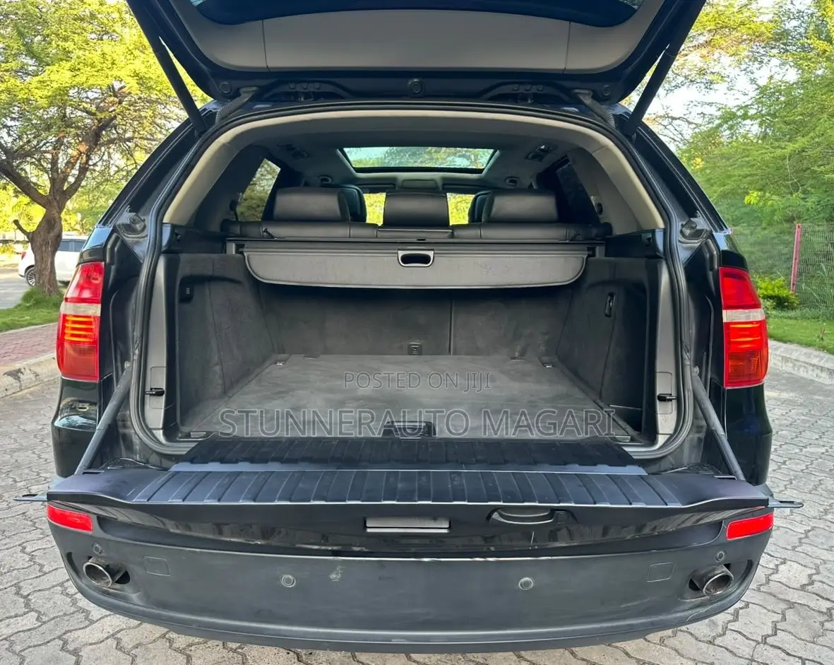 BMW X5 2009 Black