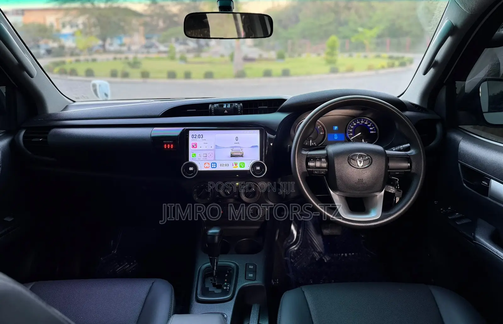 Toyota Hilux 2019 White