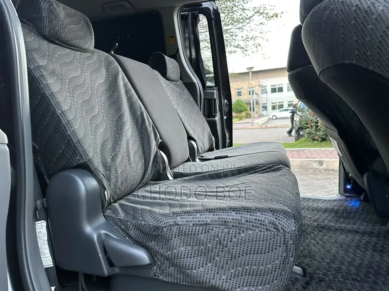 Toyota Noah 2008 Gray