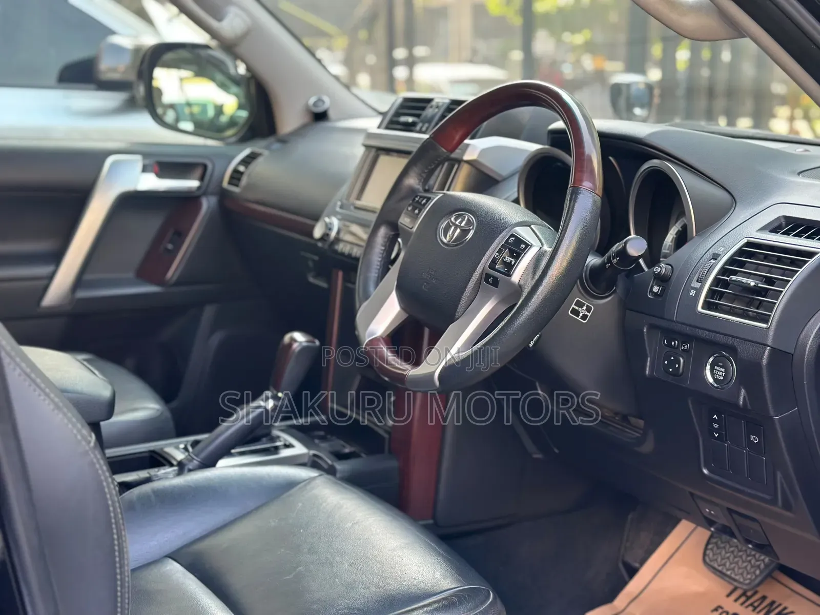 Toyota Land Cruiser Prado 2015 Black