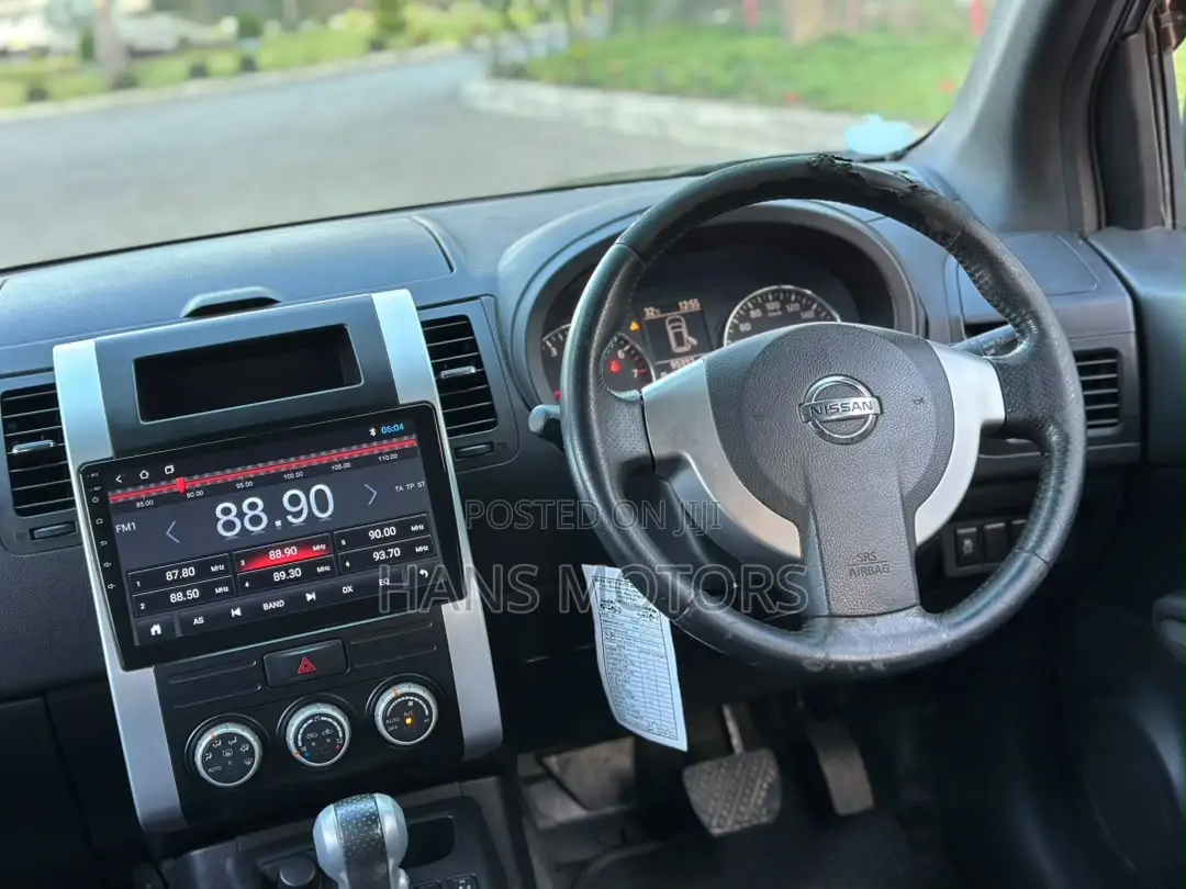 Nissan X-Trail 2010 Black
