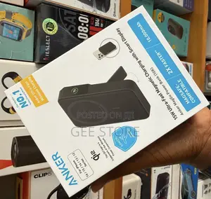 Anker MagGo Power Bank ()