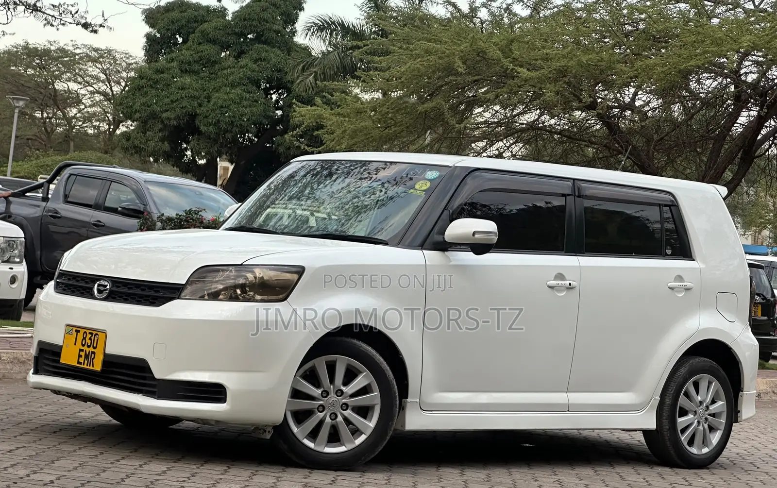 Toyota Corolla Rumion 2012 White