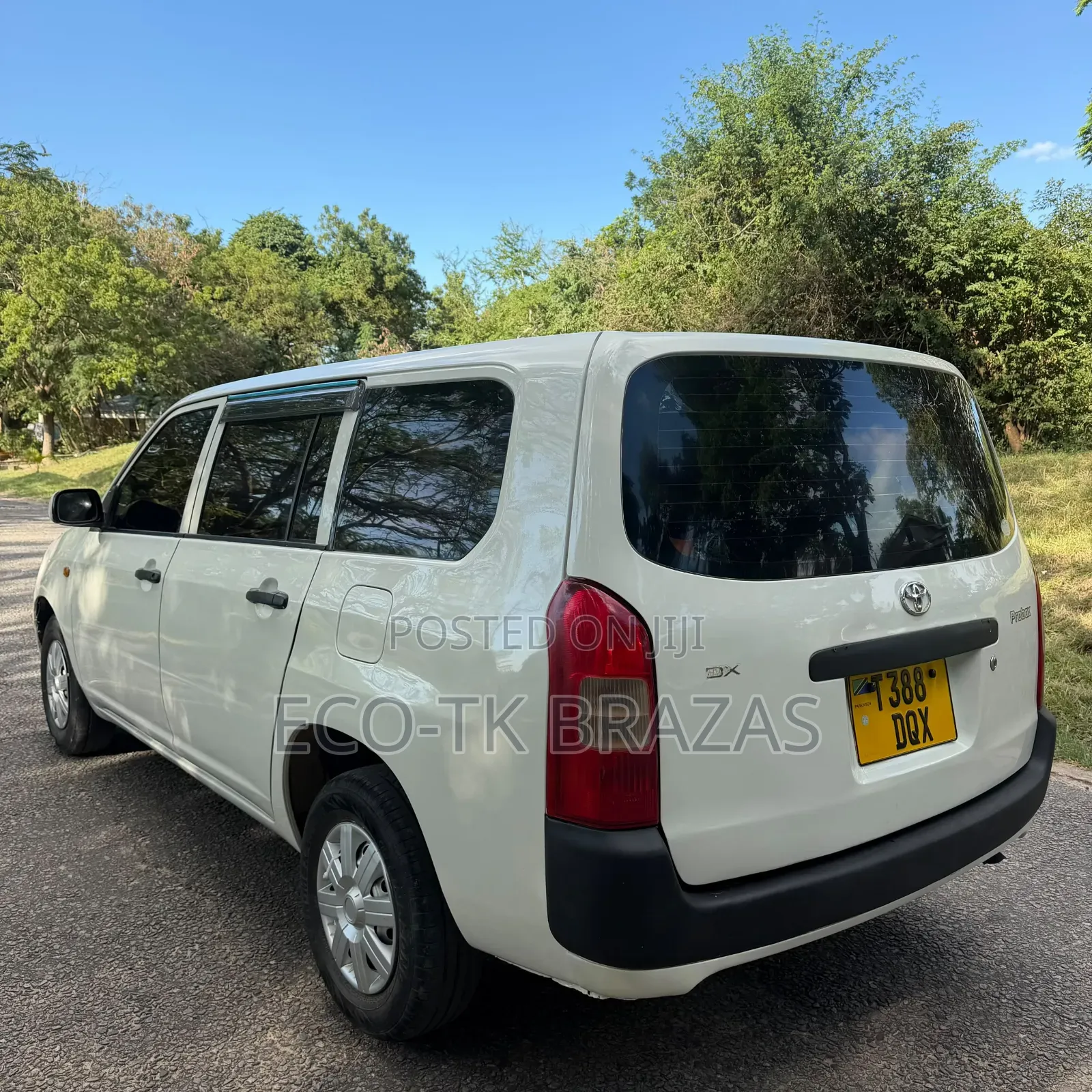 Toyota Probox 2005 White