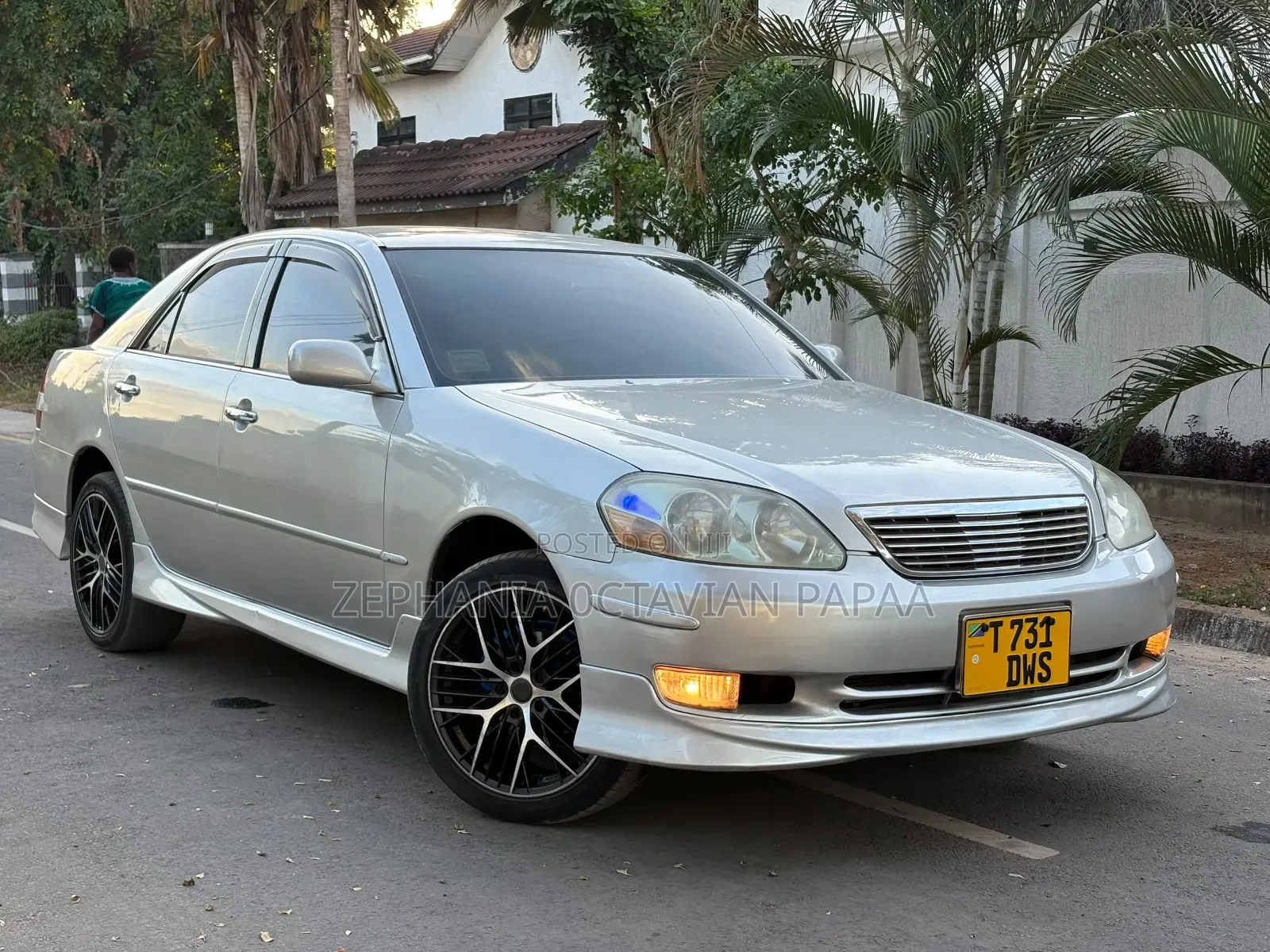 Toyota Mark II 2002 Silver