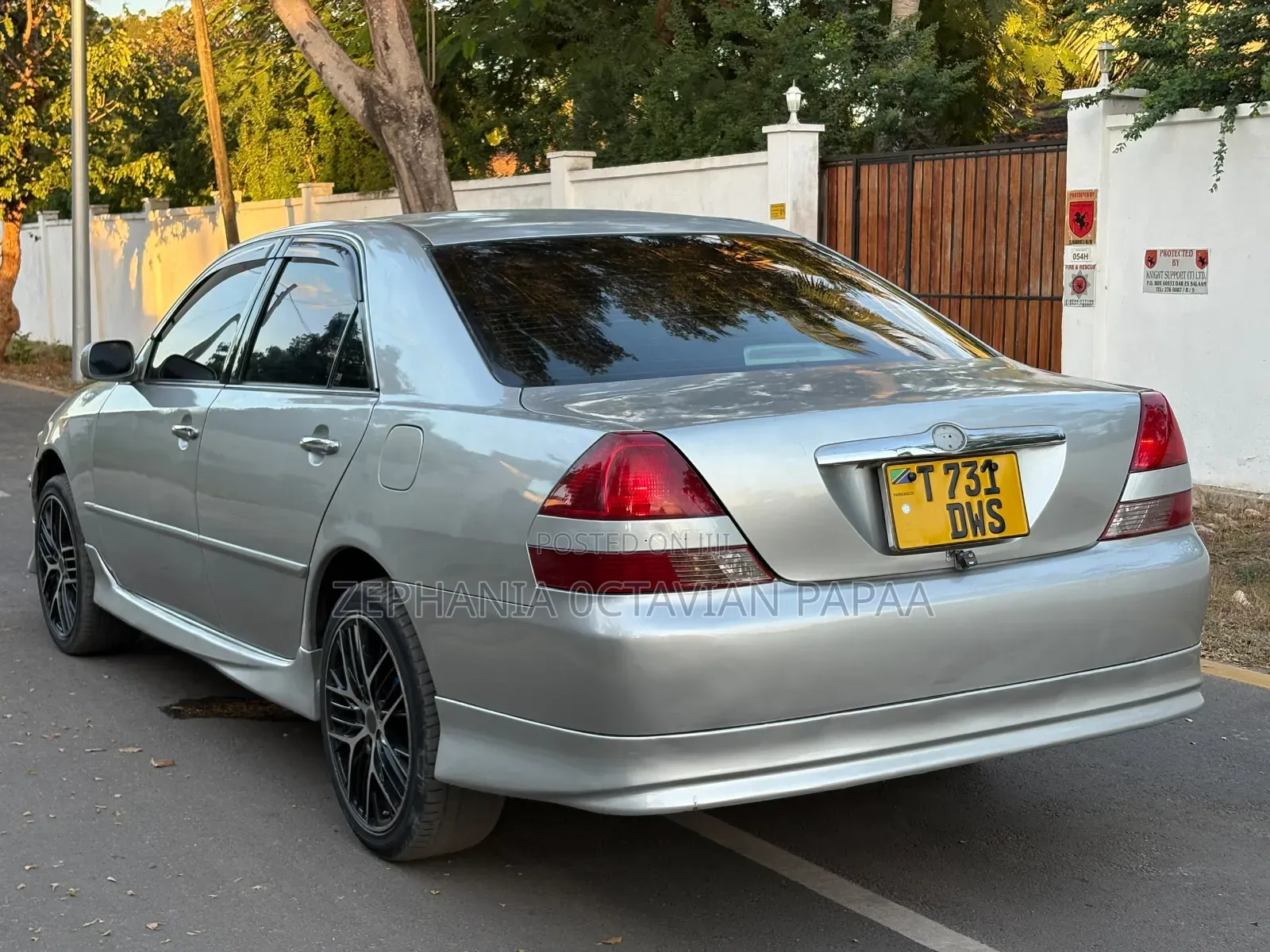 Toyota Mark II 2002 Silver
