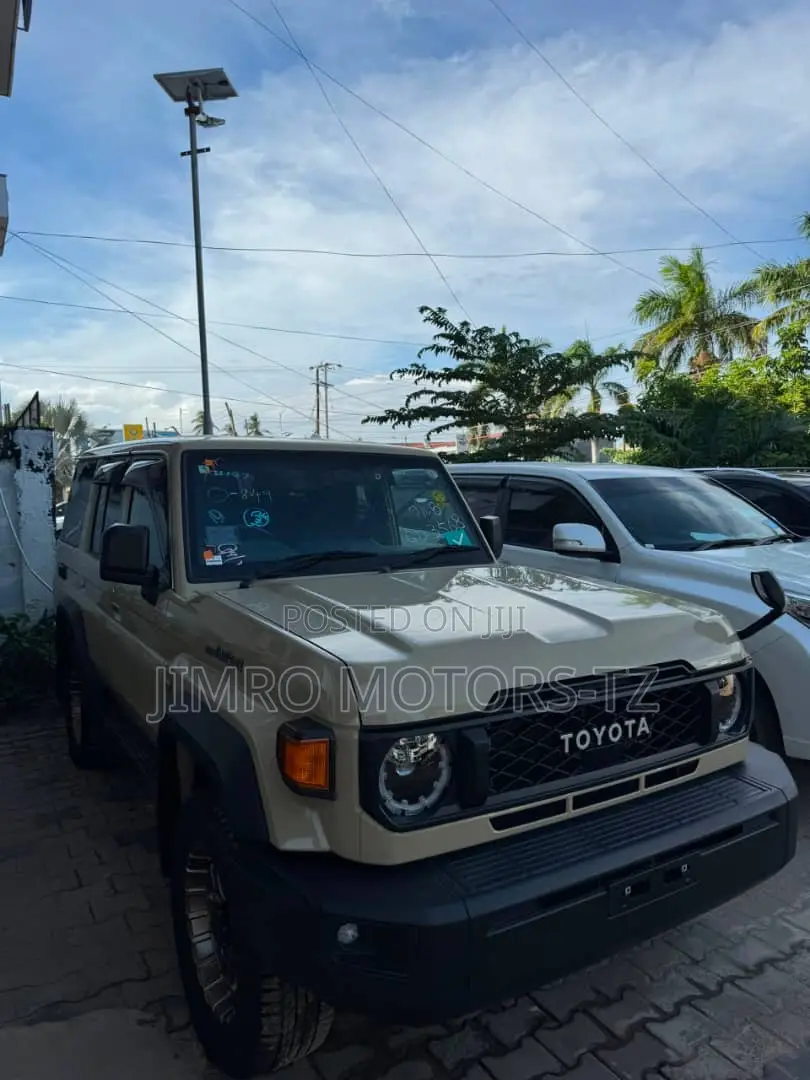 Toyota Land Cruiser 2024 Burgundy