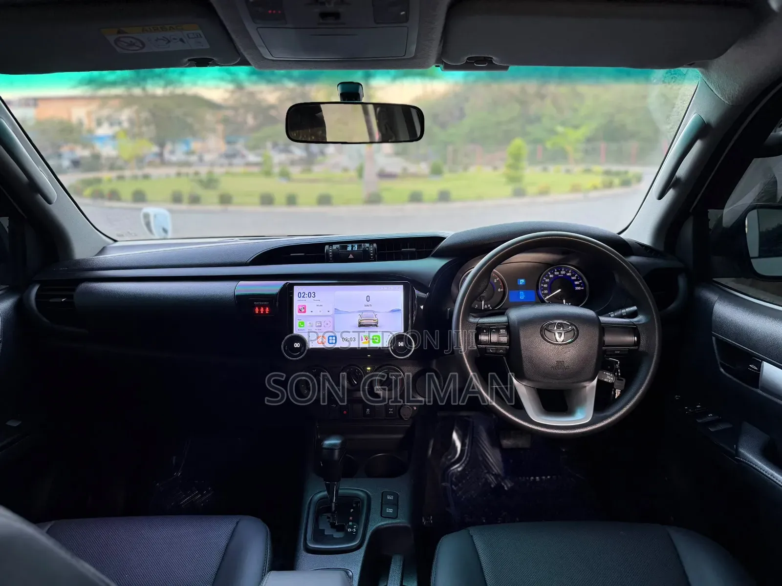 Toyota Hilux 2019 White