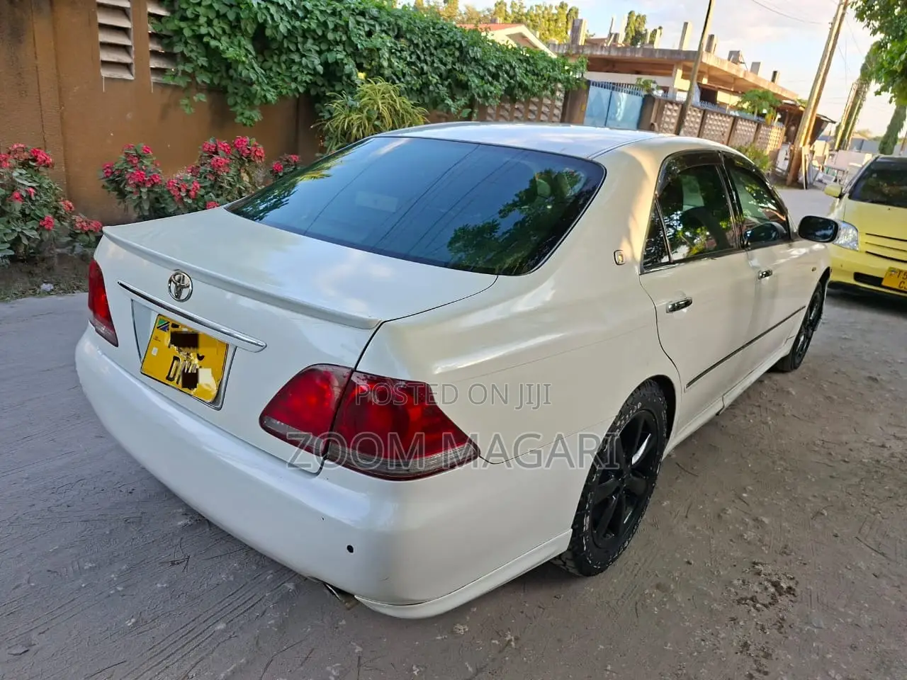 Toyota Crown 2003 White